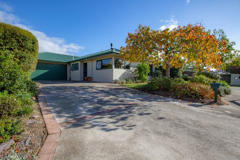 Photo of property in 26 Maple Crescent, Richmond, 7020