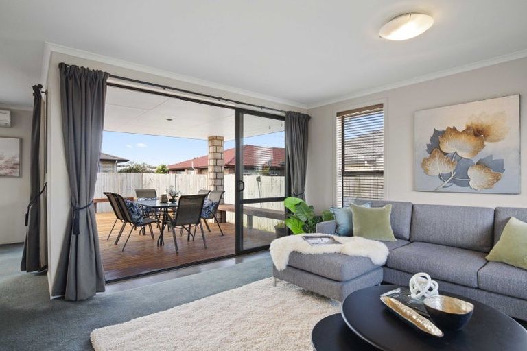 Photo of property in 5 Parsot Place, Pukekohe, 2120