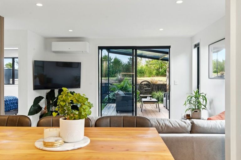 Photo of property in 3 Hinaki Street, Poike, Tauranga, 3112