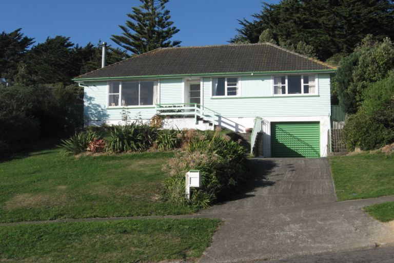 Photo of property in 7 Spur Grove, Titahi Bay, Porirua, 5022