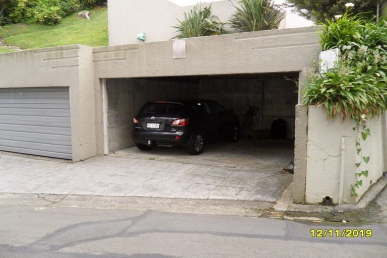 Photo of property in Ambassador Flats, 7 Maurice Terrace, Te Aro, Wellington, 6011