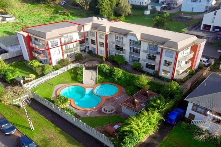 Photo of property in 10u9 Hunter Street, Hamilton Lake, Hamilton, 3204
