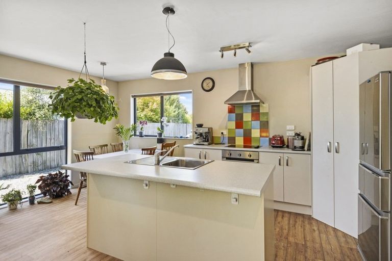 Photo of property in 21a Cross Street, Coalgate, 7673