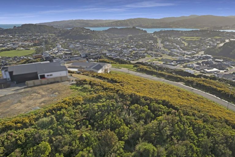Photo of property in 11 Stunsail Lane, Whitby, Porirua, 5024