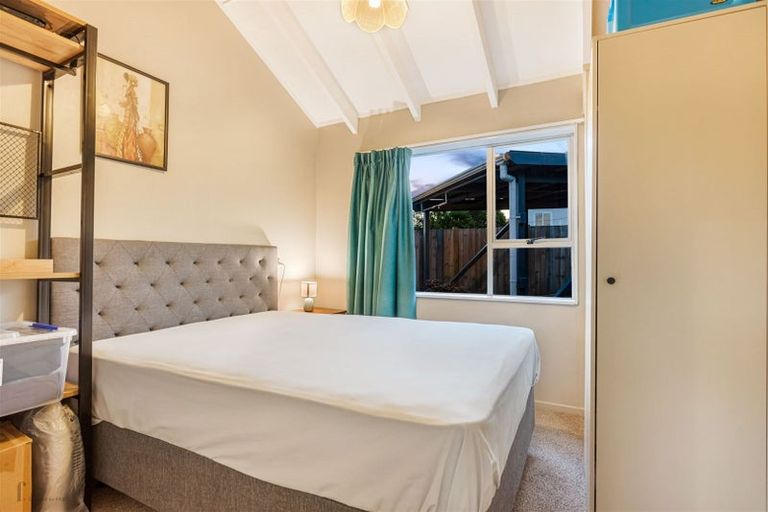 Photo of property in 89a/8 Royal Road, Massey, Auckland, 0614