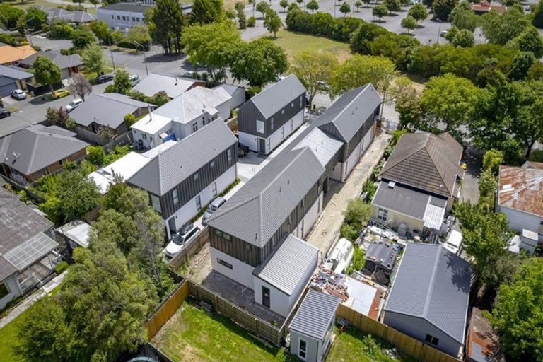 Photo of property in 16 Moule Street, Addington, Christchurch, 8024