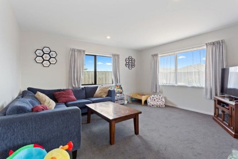 Photo of property in 16 Lydiard Drive, Rolleston, 7615