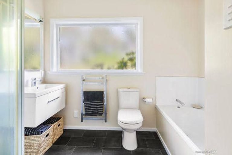 Photo of property in 51a Bombay Street, Ngaio, Wellington, 6035
