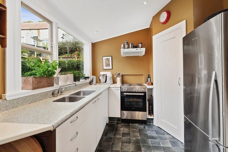 Photo of property in 73 Coromandel Street, Newtown, Wellington, 6021