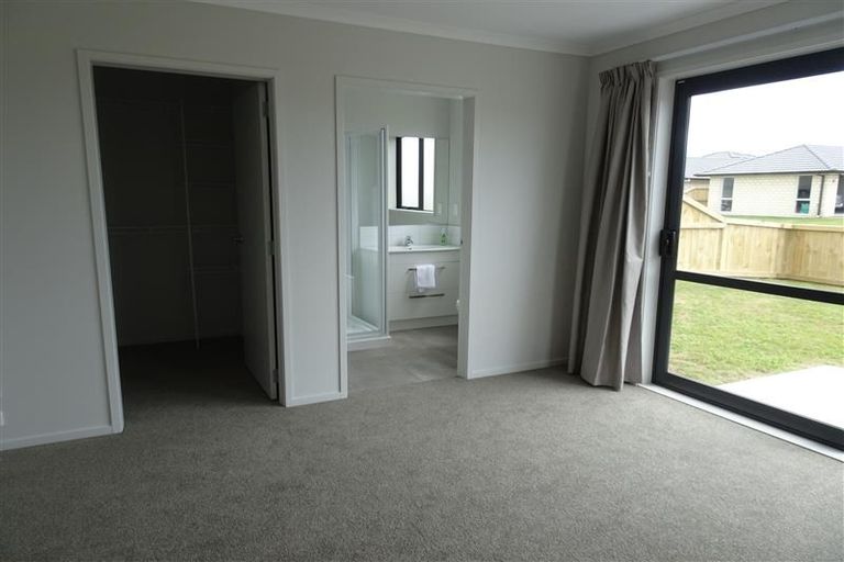 Photo of property in 6 Piata Street, Papamoa Beach, Papamoa, 3118