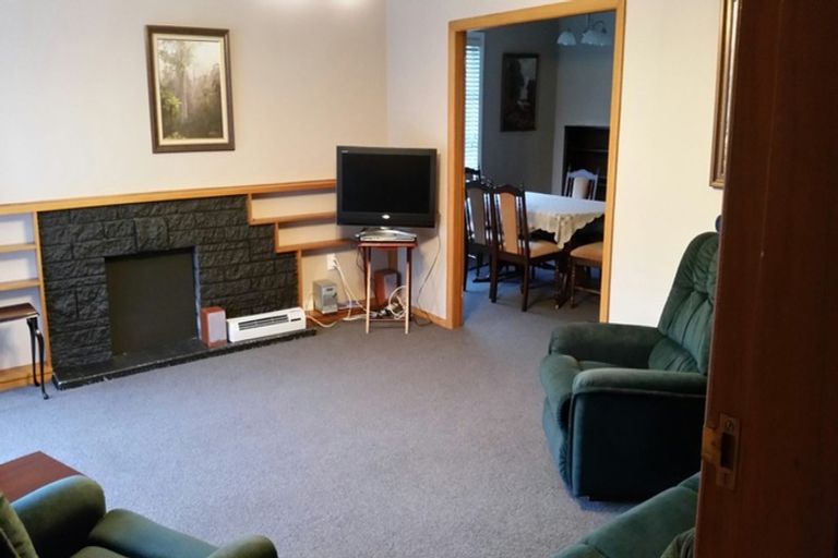 Photo of property in 490 College Street, Hokowhitu, Palmerston North, 4410