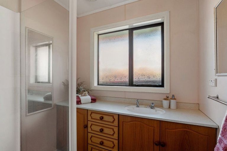 Photo of property in 9 Clearbrook Street, Shirley, Christchurch, 8052