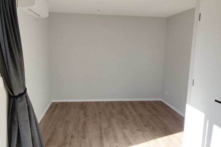 Photo of property in 8 Tahi Street, Albert Town, Wanaka, 9305