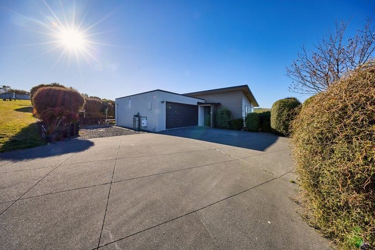 Photo of property in 22 Greenburn Way, Kaikoura Flat, Kaikoura, 7371