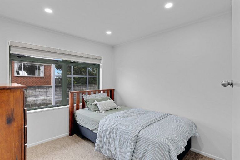 Photo of property in 52 Glenview Terrace, Glenview, Hamilton, 3206