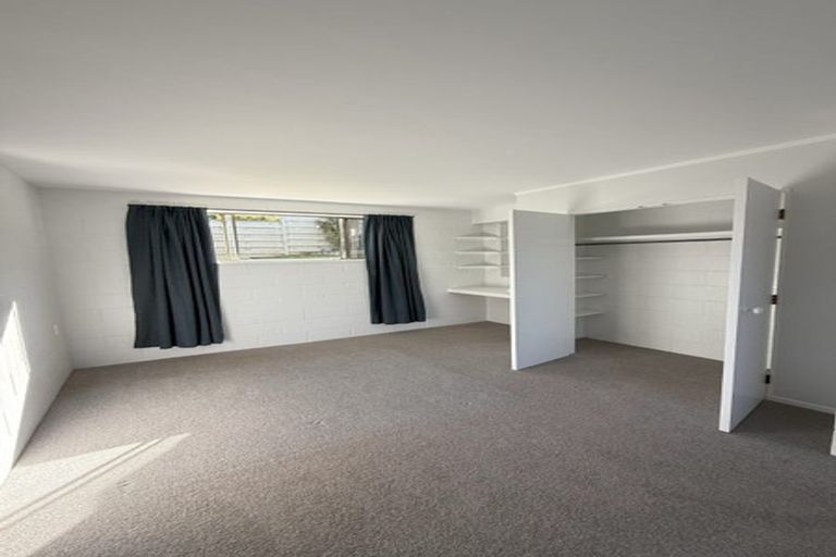 Photo of property in 23 Auld Street, Torbay, Auckland, 0630