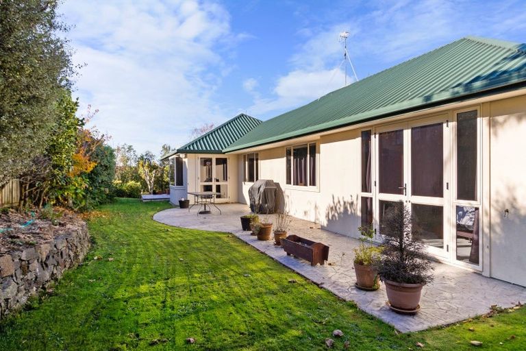 Photo of property in 35 Stirling Place, Marchwiel, Timaru, 7910