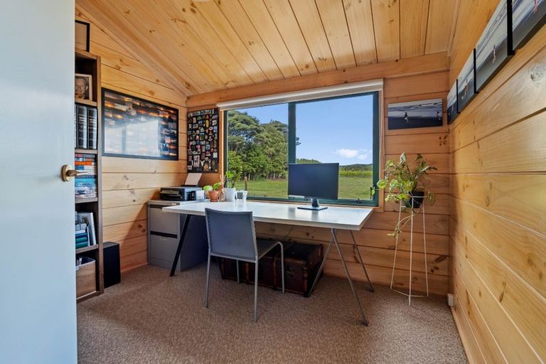 Photo of property in 241a Ararimu Valley Road, Helensville, Waimauku, 0882