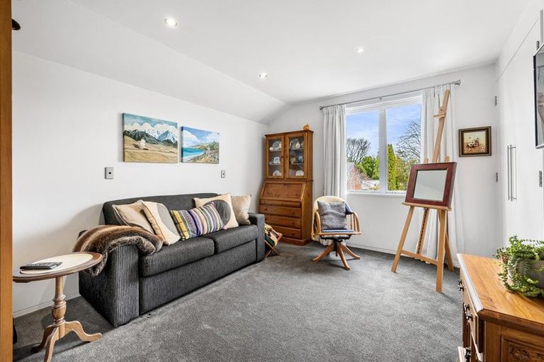 Photo of property in 54 Glandovey Road, Fendalton, Christchurch, 8052