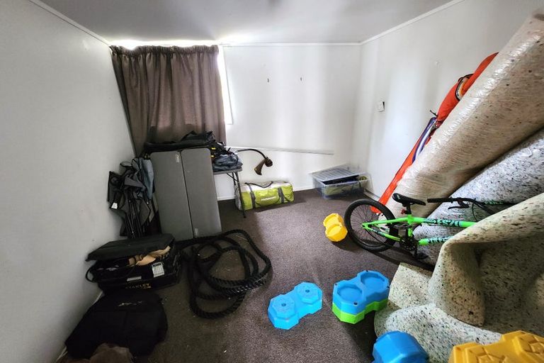 Photo of property in 60 Burundi Avenue, Clendon Park, Auckland, 2103
