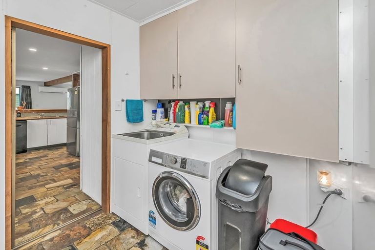 Photo of property in 19 Mclaughlins Road, Darfield, 7510