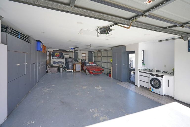 Photo of property in 29 Stillwater Avenue, Burwood, Christchurch, 8083