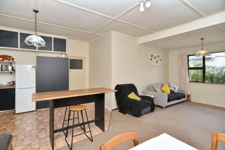 Photo of property in 11 Jennings Place, Rangiora, 7400