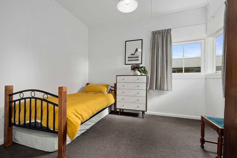 Photo of property in 28 Liverpool Street, Trentham, Upper Hutt, 5018