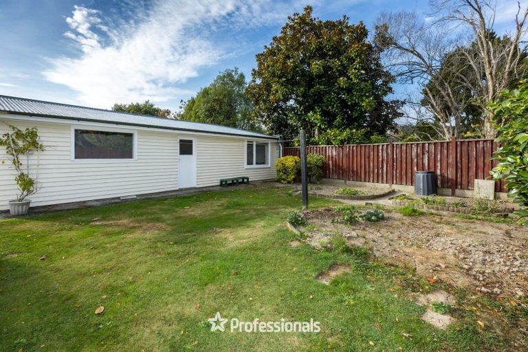 Photo of property in 10 Cecil Street, Clouston Park, Upper Hutt, 5018