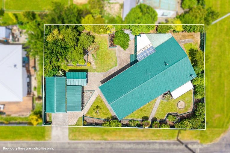 Photo of property in 16a Bowen Street, Woodville, 4920