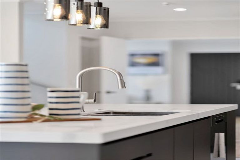 Photo of property in 84 Koromeke Street, Flat Bush, Auckland, 2019