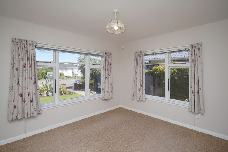 Photo of property in 3 Reginald Street, Burwood, Christchurch, 8083