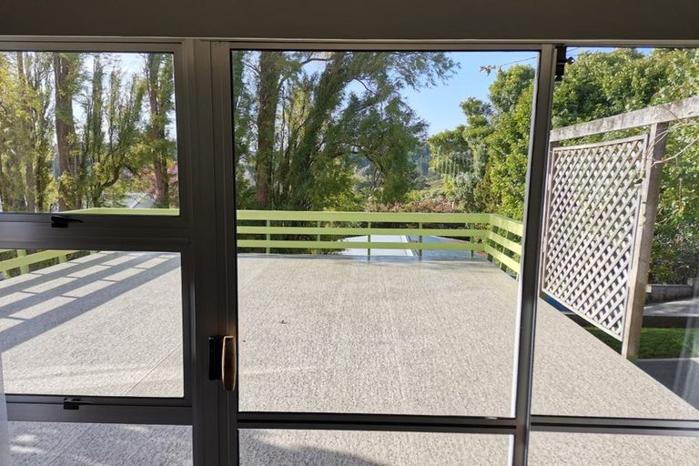 Photo of property in 8 Clotworthy Crescent, Onerahi, Whangarei, 0110