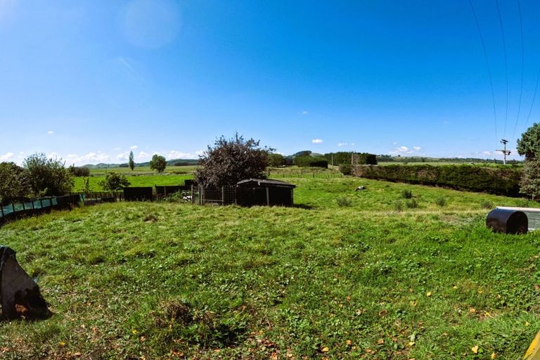 Photo of property in 1915 State Highway 2, Waipukurau, 4275