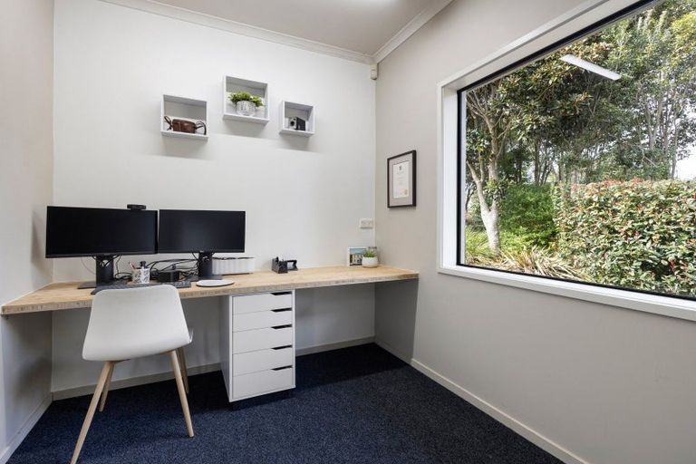 Photo of property in 28 Somerton Drive, Huntington, Hamilton, 3210