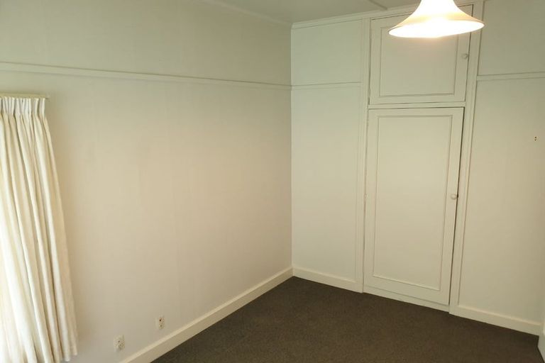 Photo of property in 96 Havelock Road, Havelock North, 4130