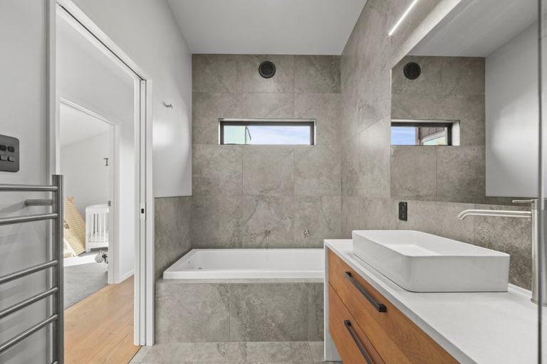 Photo of property in 19 Dunbarton Street, Redwood, Christchurch, 8051
