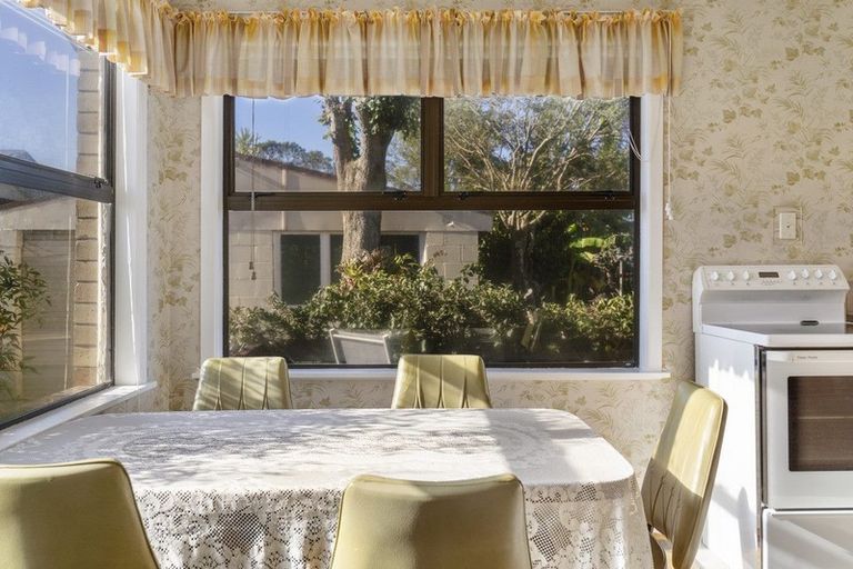 Photo of property in 5 Crane Street, Mount Maunganui, 3116