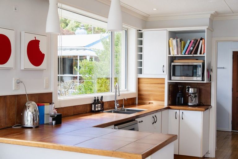 Photo of property in 10a Wharfdale Street, Macandrew Bay, Dunedin, 9014