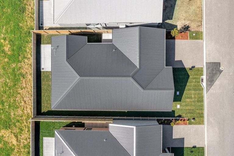 Photo of property in 21 Cowell Crescent, Pyes Pa, Tauranga, 3112