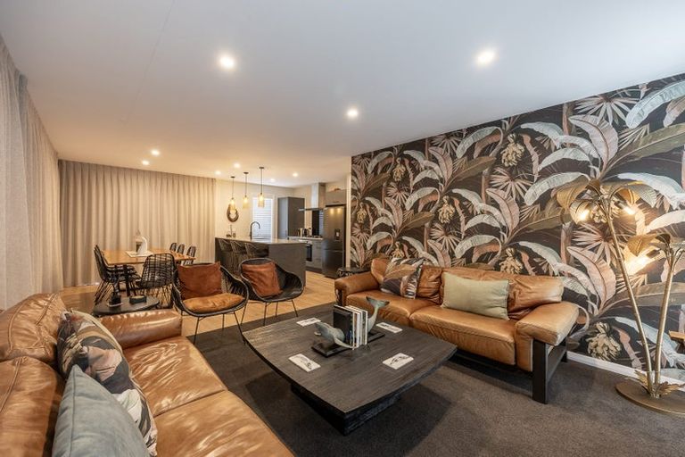 Photo of property in 1 Ambergris Place, Baylys Beach, 0377