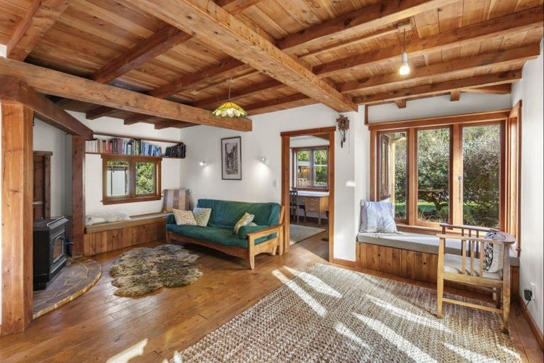 Photo of property in 9 Harmans Track, Little River, 7591