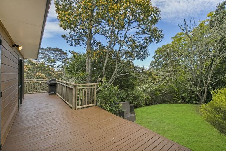 Photo of property in 25 Stephanie Close, Glenfield, Auckland, 0629