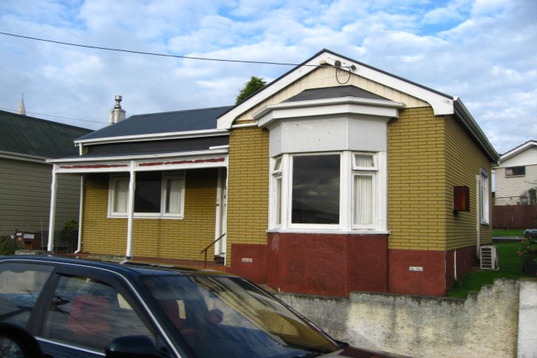 Photo of property in 18 Pencarrow Street, Caversham, Dunedin, 9012