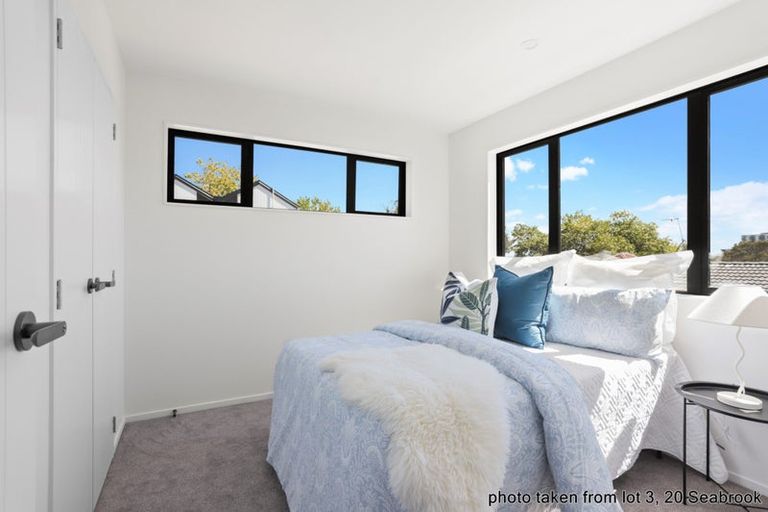 Photo of property in 12/20 Seabrook Avenue, New Lynn, Auckland, 0600
