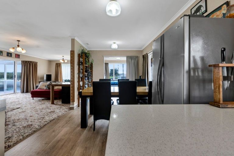 Photo of property in 227 Pembroke Road, Pembroke, Stratford, 4391