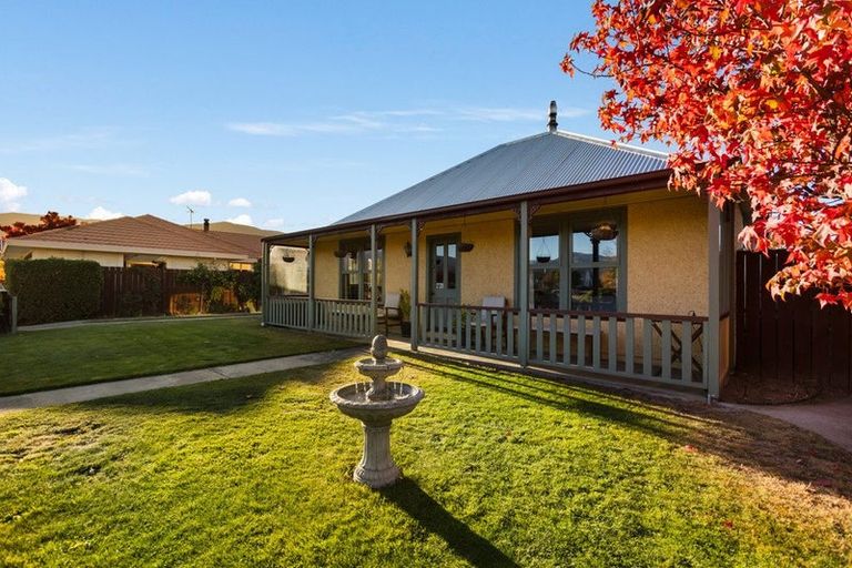 Photo of property in 11 Hotop Place, Cromwell, 9310