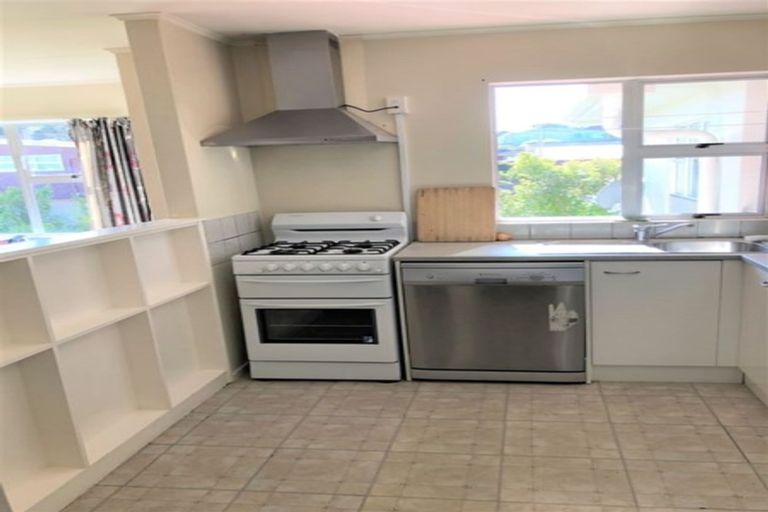 Photo of property in 11u9 Trafalgar Street, Johnsonville, Wellington, 6037