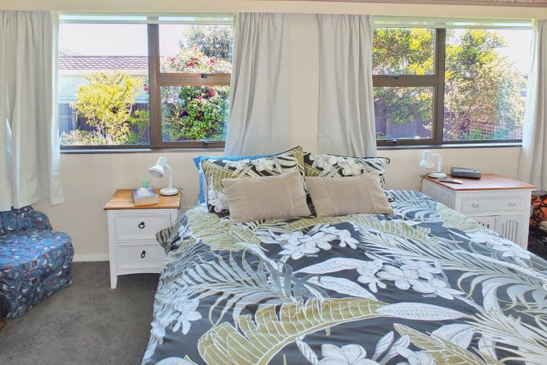 Photo of property in 22 Shortt Street, Foxton Beach, Foxton, 4815