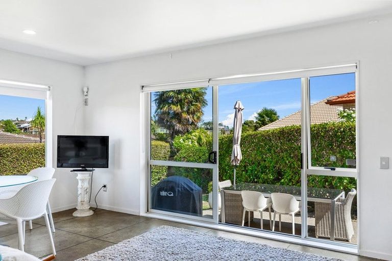 Photo of property in 21 Hendrika Court, Hobsonville, Auckland, 0618